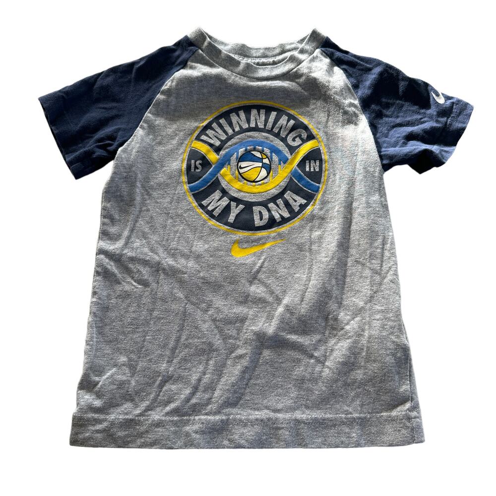 Nike tee